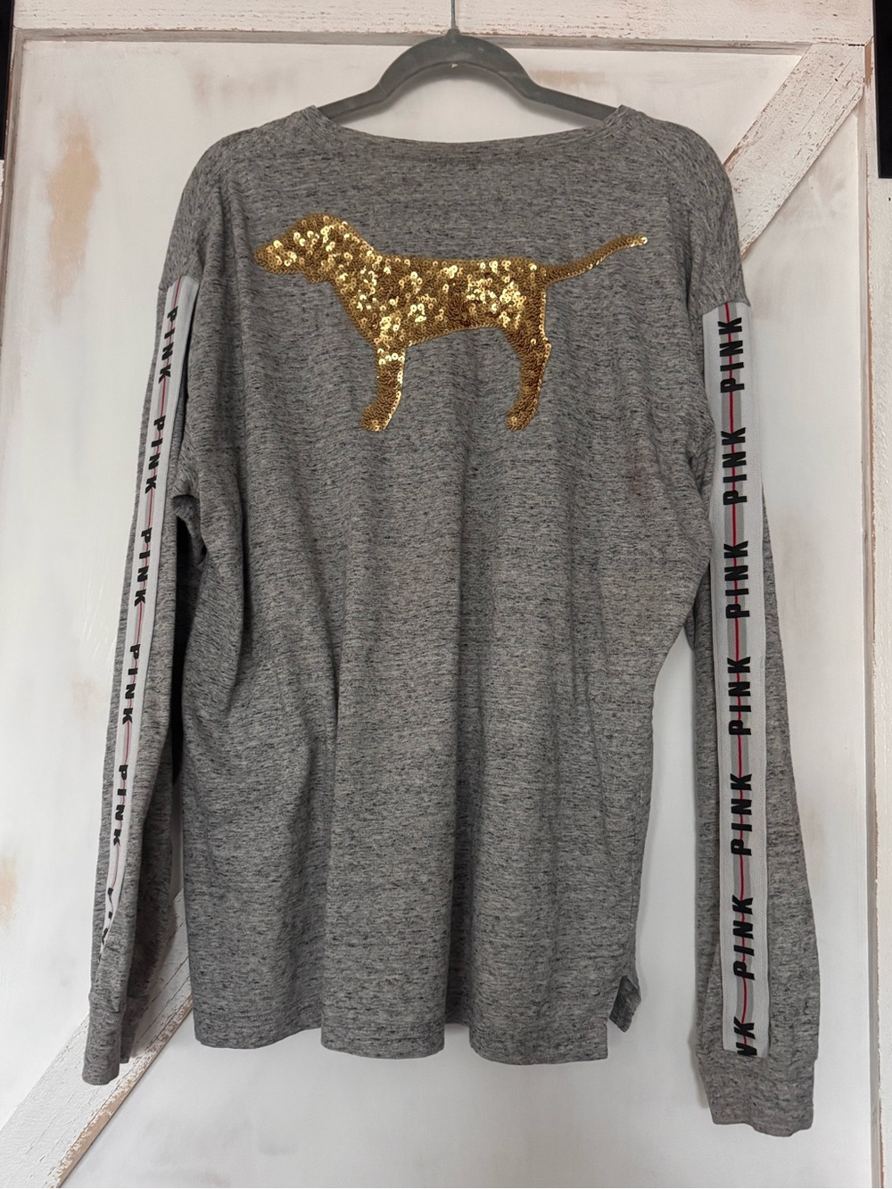Y2K PINK Victoria's Secret Gray Long-Sleeve Top with Gold Sequin Dog